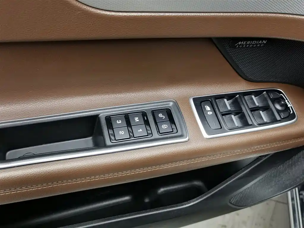 Jaguar XFL 2020 XFL 2.0T P250 Premium