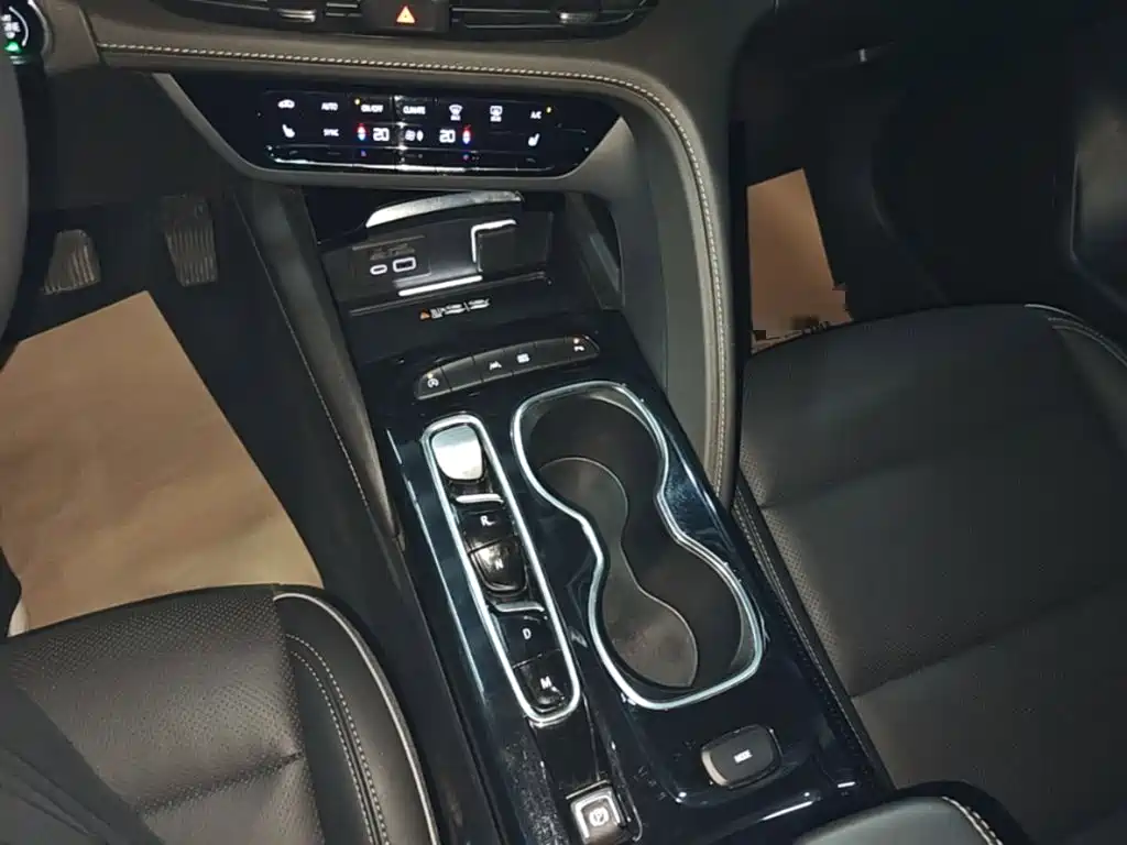 Buick Envision Plus — миниатюра 14