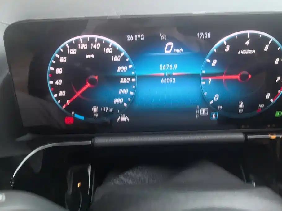 Mercedes-Benz GLA — миниатюра 14