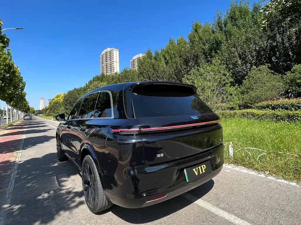 Li Auto Li L8 — миниатюра 7