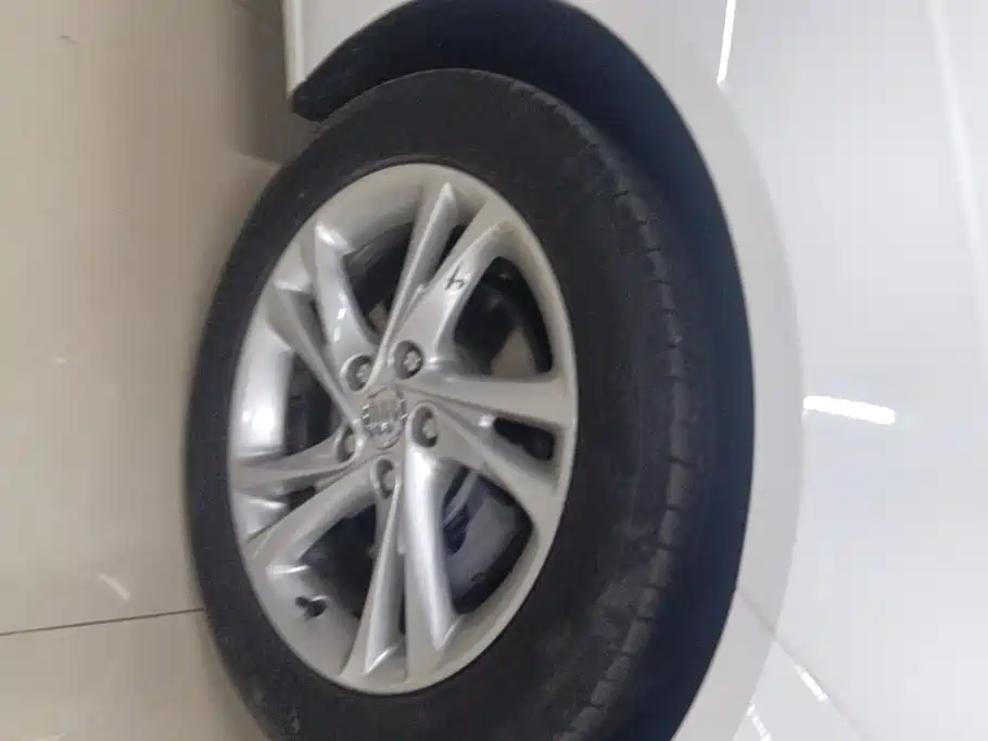 Buick Regal — миниатюра 6