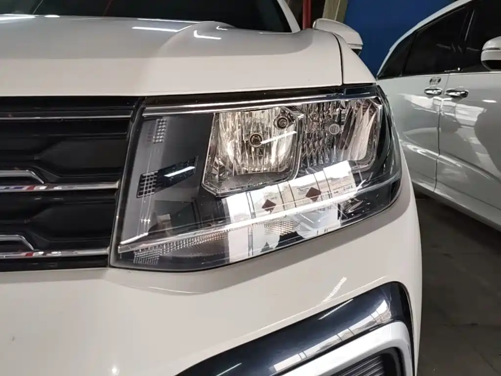 Volkswagen T-Cross — миниатюра 24