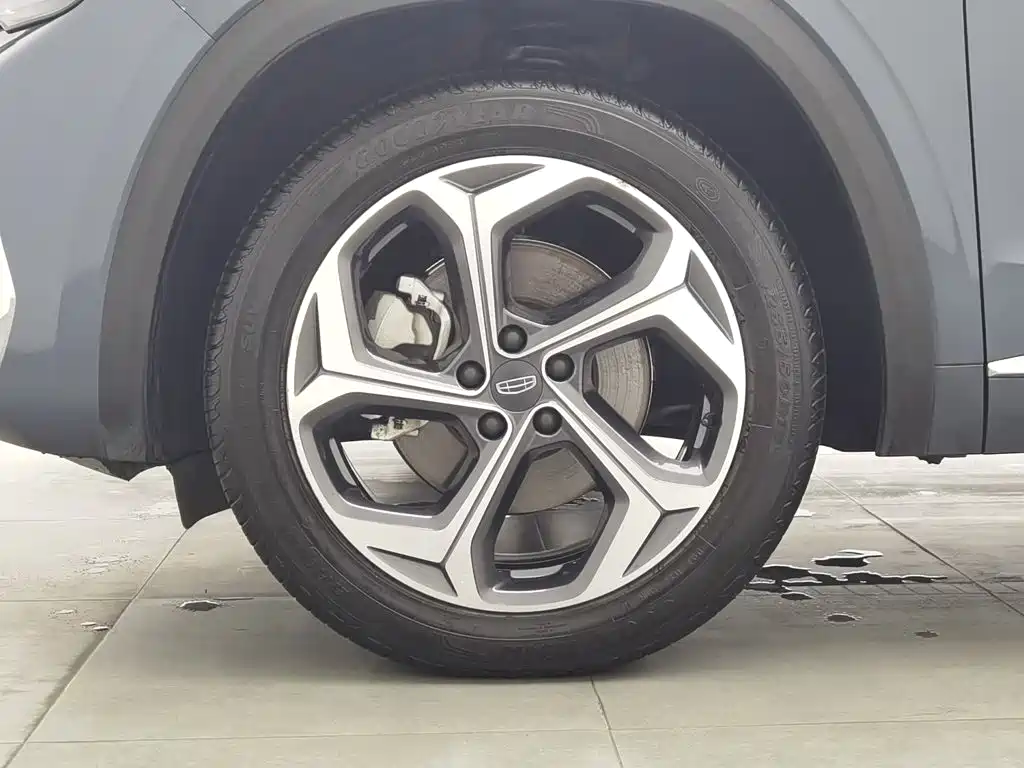 Geely Xingyue L — миниатюра 17