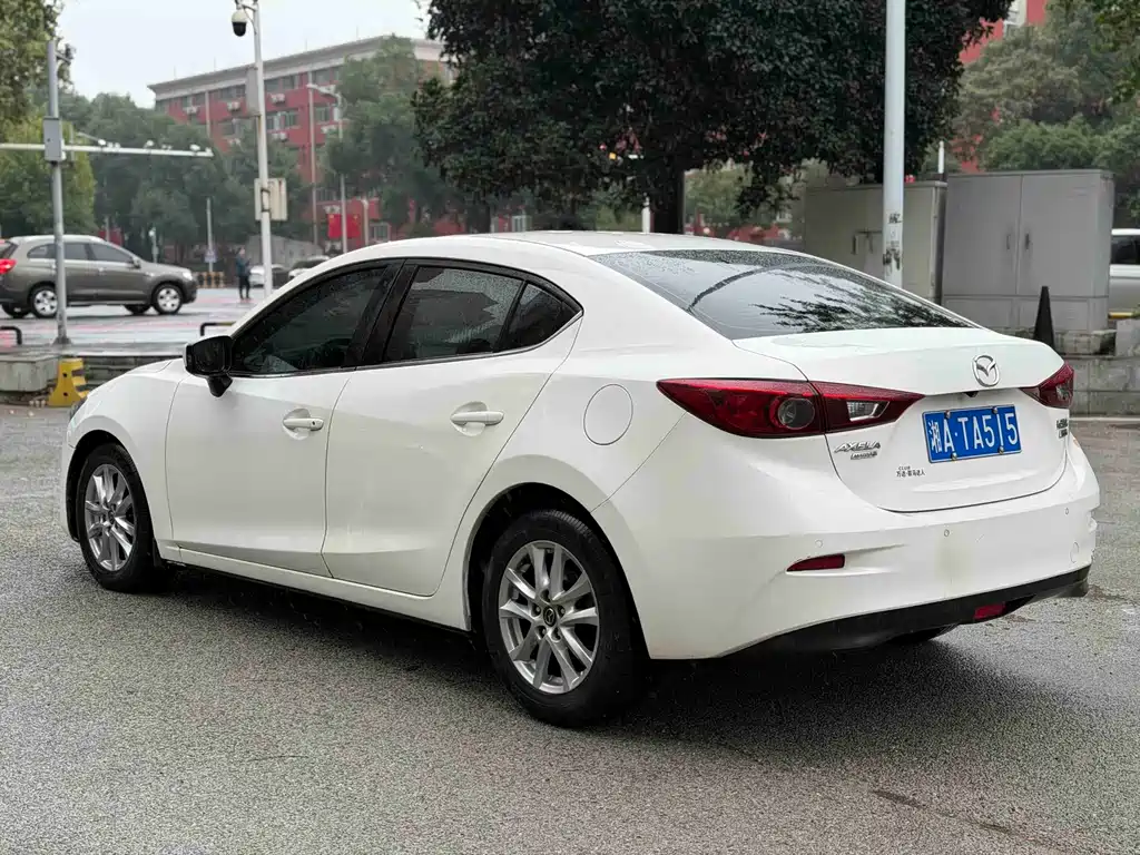 Mazda 3 Axela — миниатюра 6