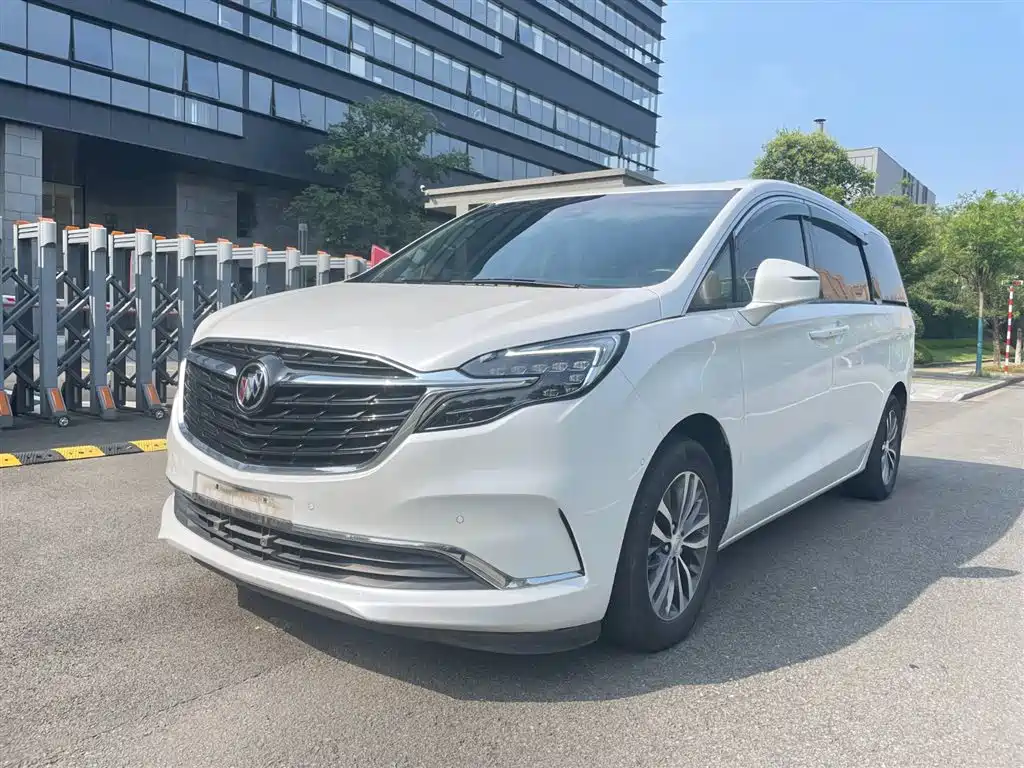 Buick GL8 2020