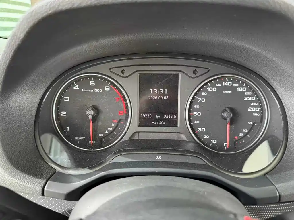 Audi Q2L — миниатюра 7