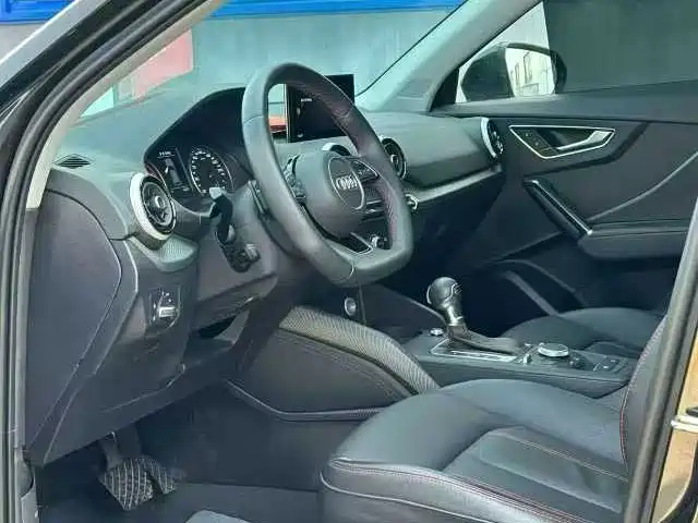 Audi Q2L — миниатюра 8
