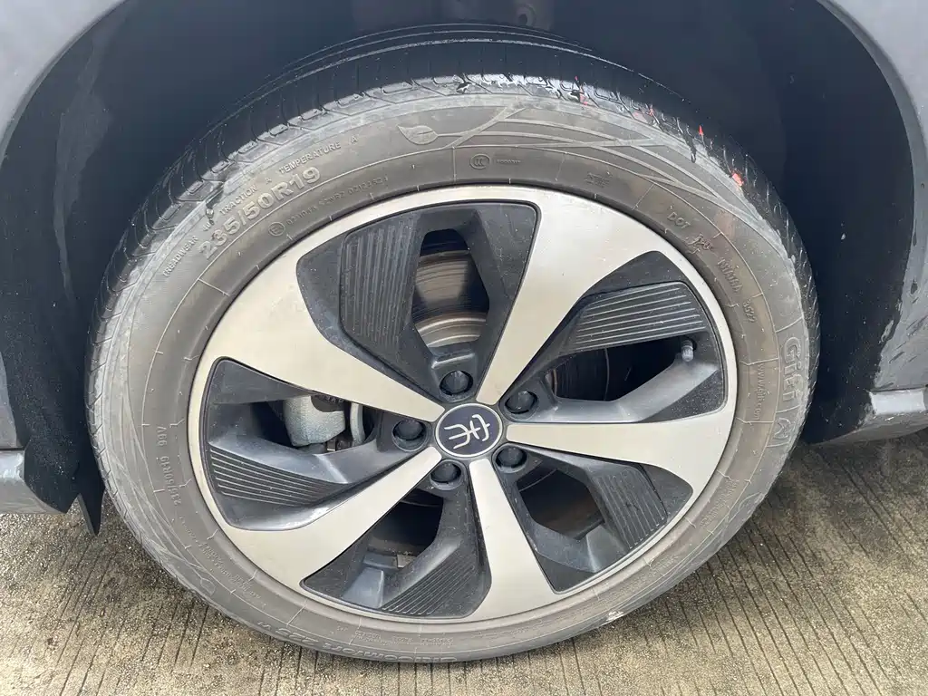 BYD PLUS New Energy — миниатюра 15