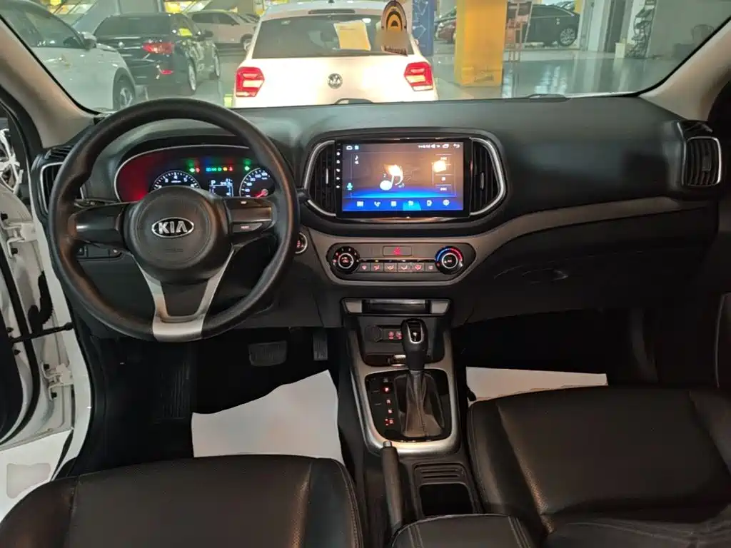 Kia KX3 — миниатюра 10