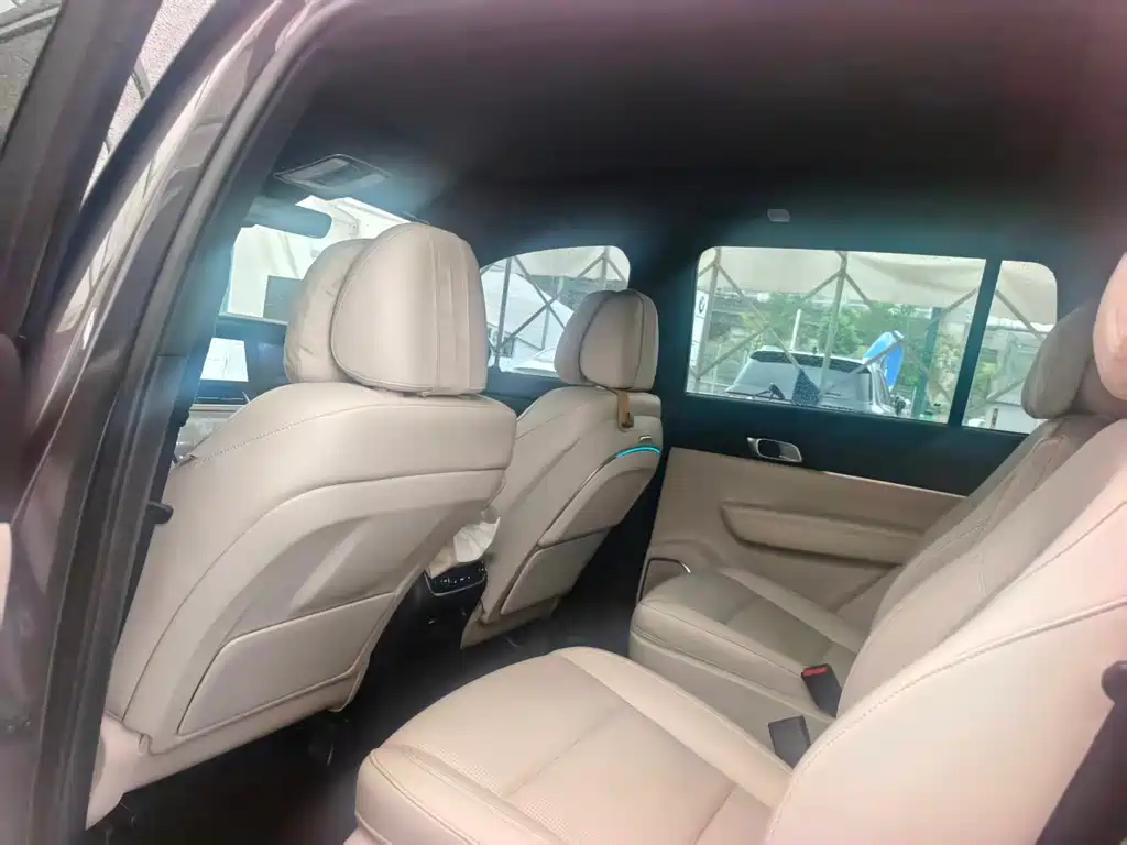 Li Auto Li ONE — миниатюра 3