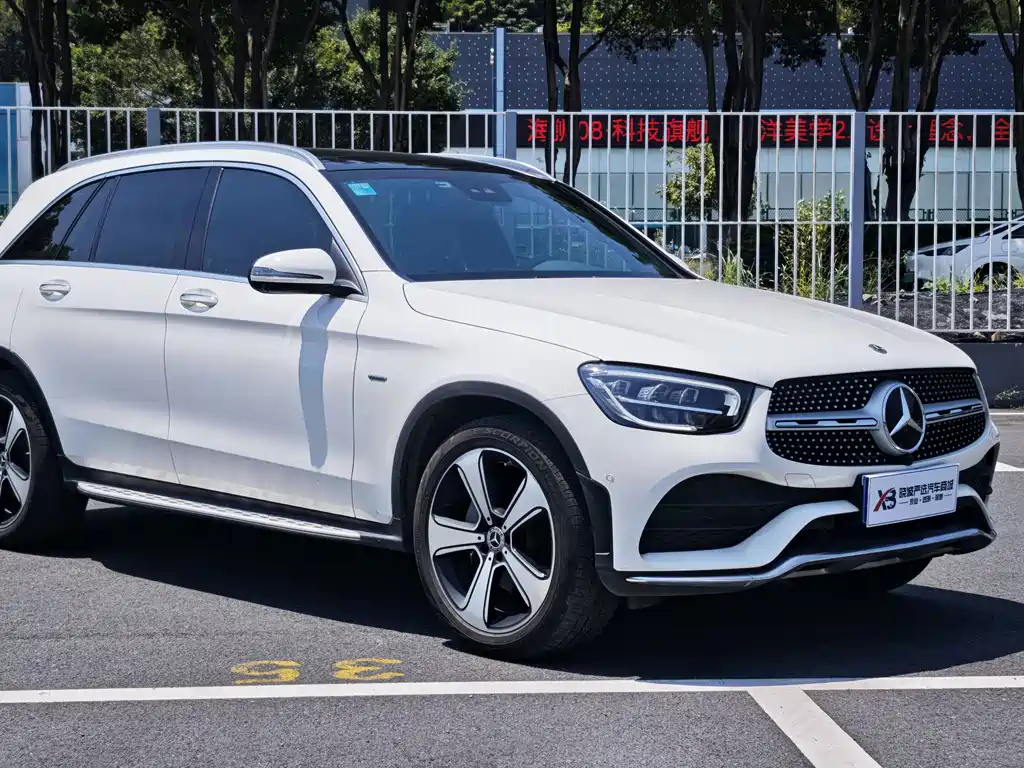 Mercedes-Benz GLC — миниатюра 3