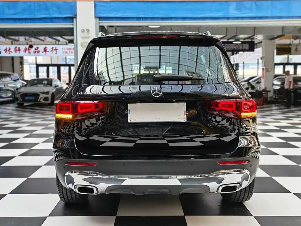 Mercedes-Benz GLB — миниатюра 5