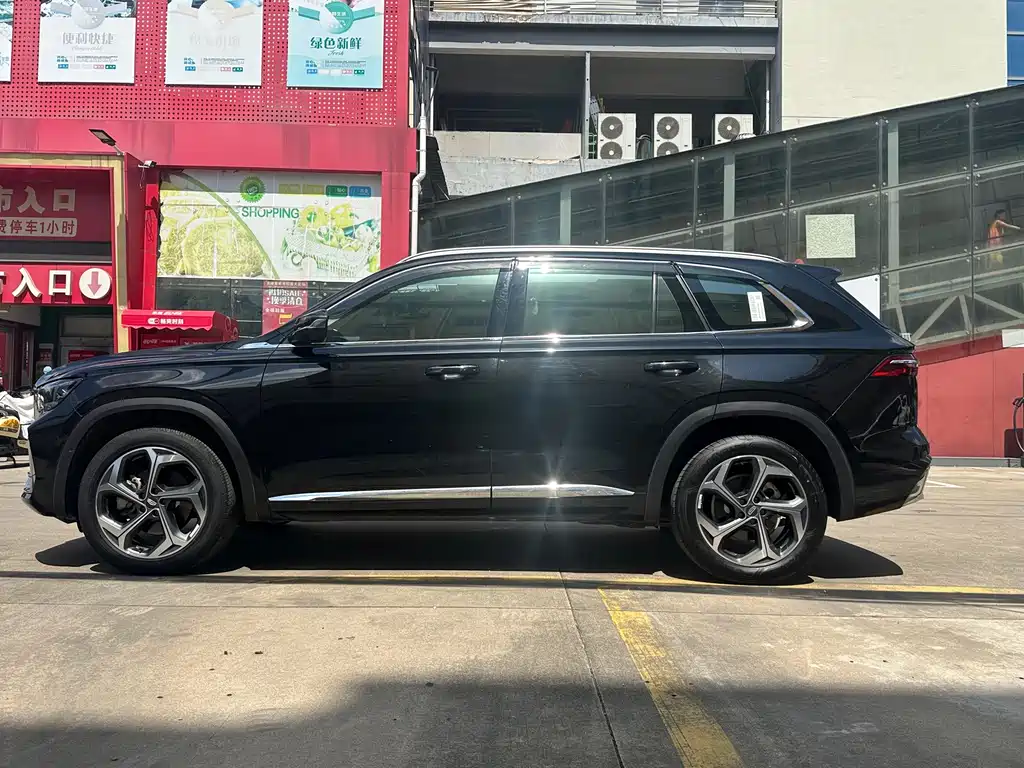 Geely Xingyue L — миниатюра 8