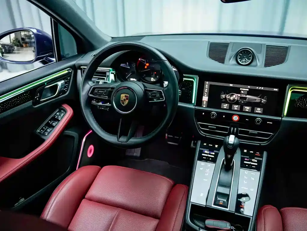Porsche Macan — миниатюра 5