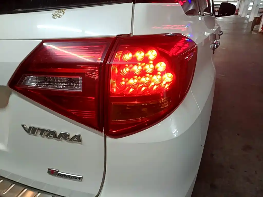 Suzuki Vitara — миниатюра 8