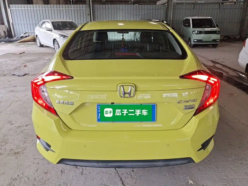 Honda Civic — миниатюра 6