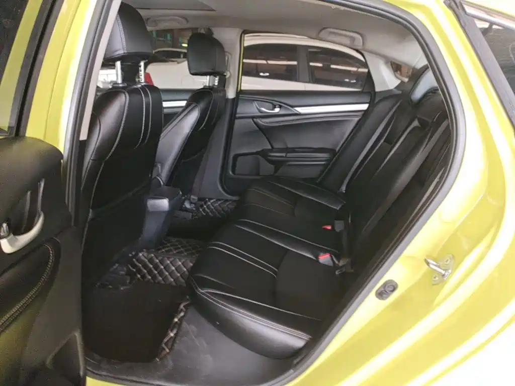 Honda Civic — миниатюра 17