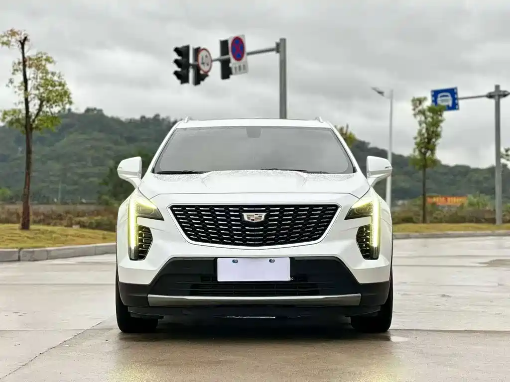 Cadillac XT4 — миниатюра 2
