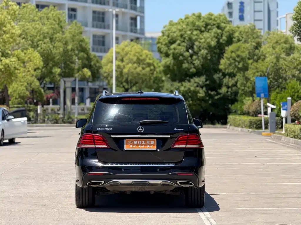 Mercedes-Benz GLE — миниатюра 11