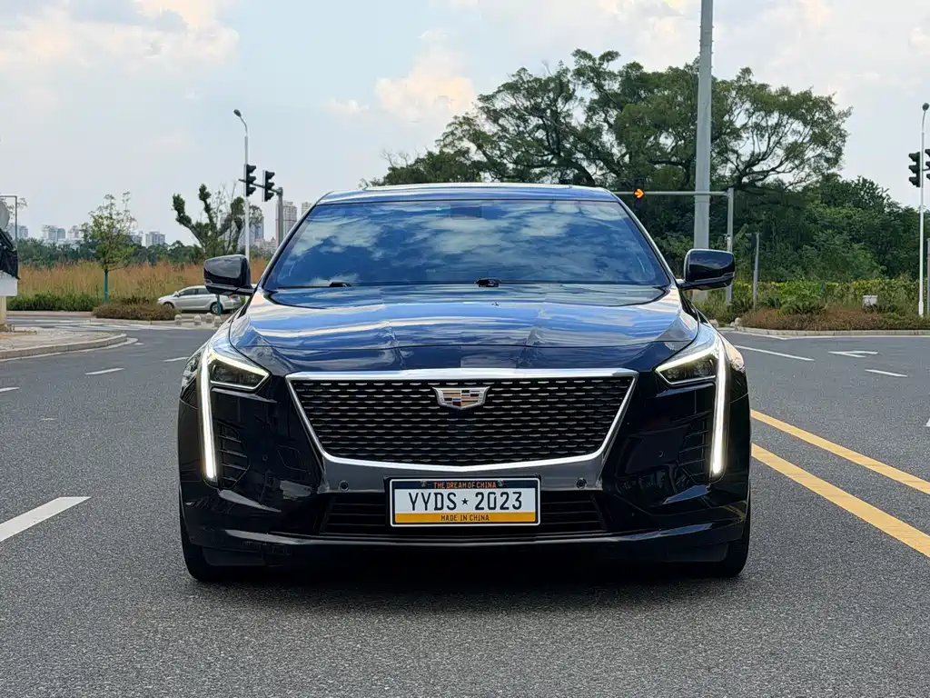 Cadillac CT6 — миниатюра 2