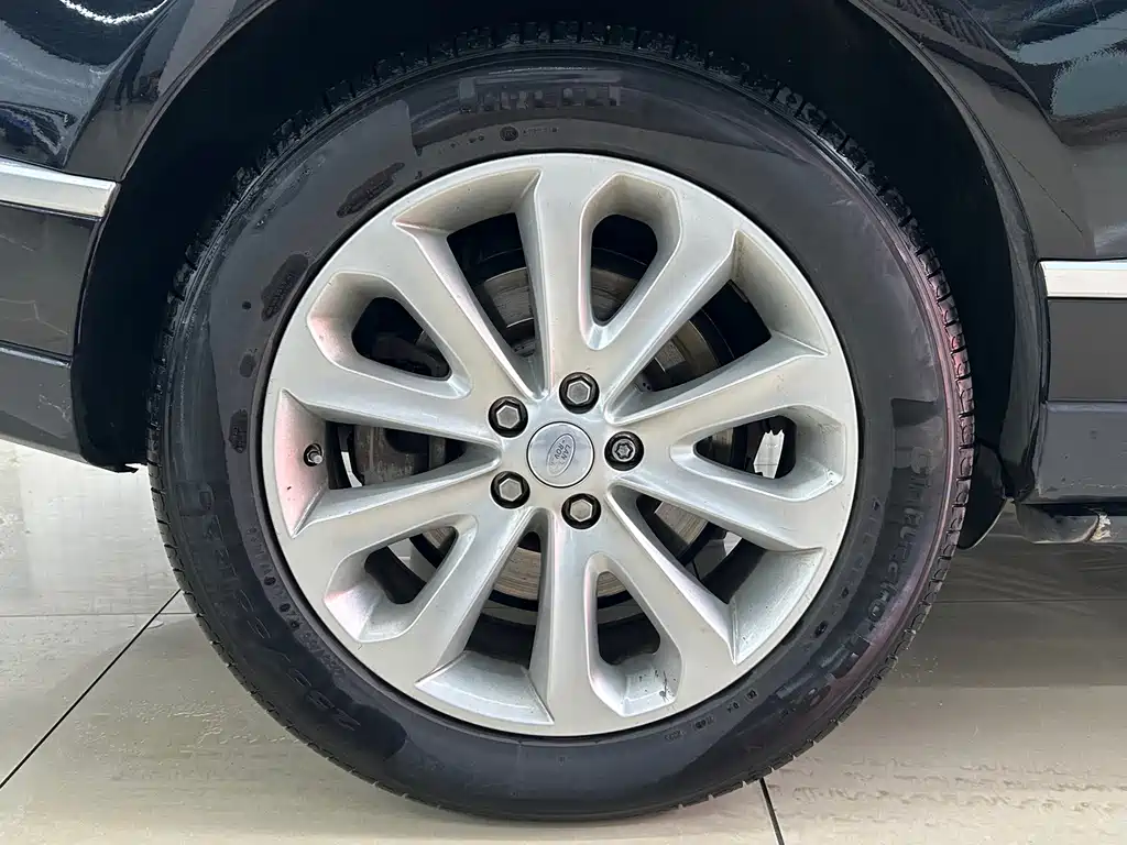 Land Rover Range Rover — миниатюра 15