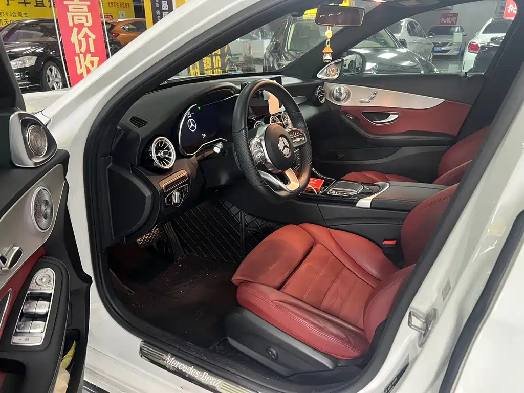 Mercedes-Benz C-Class — миниатюра 4