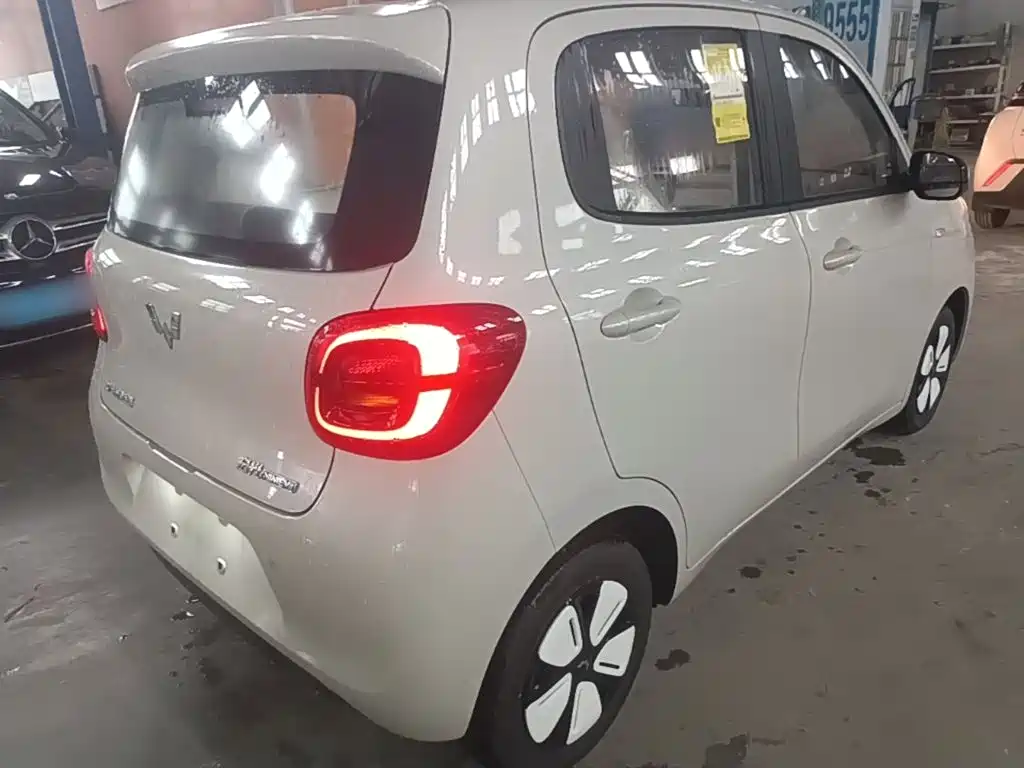 Wuling Mini EV MINIEV 2025