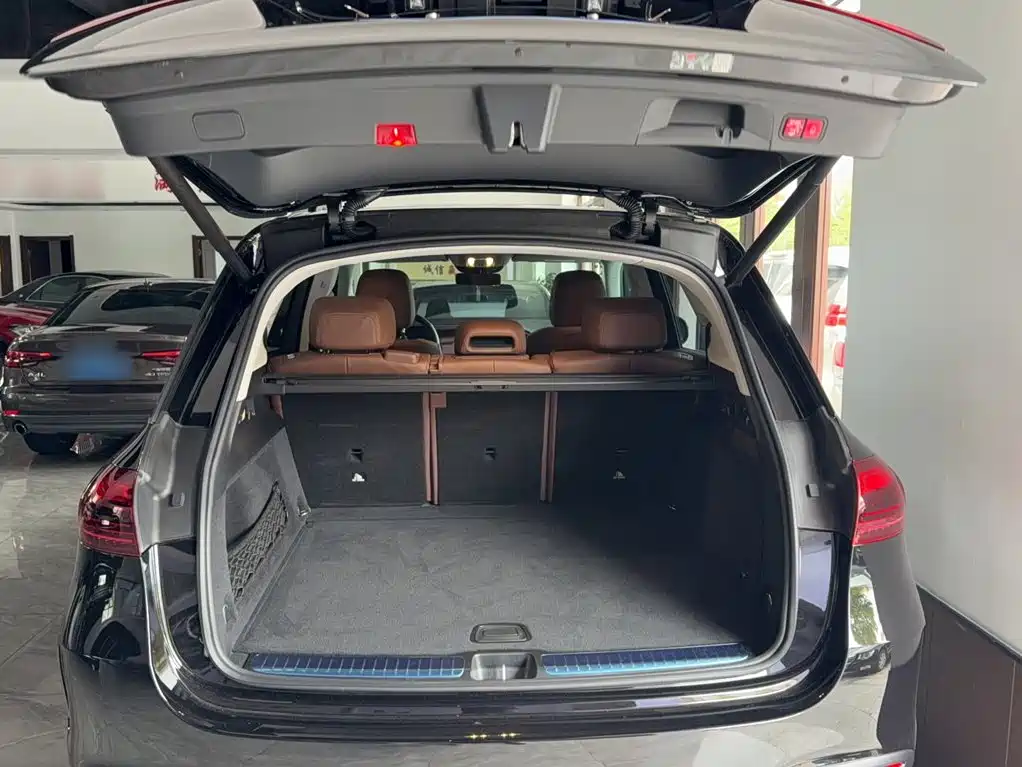 Mercedes-Benz GLE (Import) — миниатюра 11
