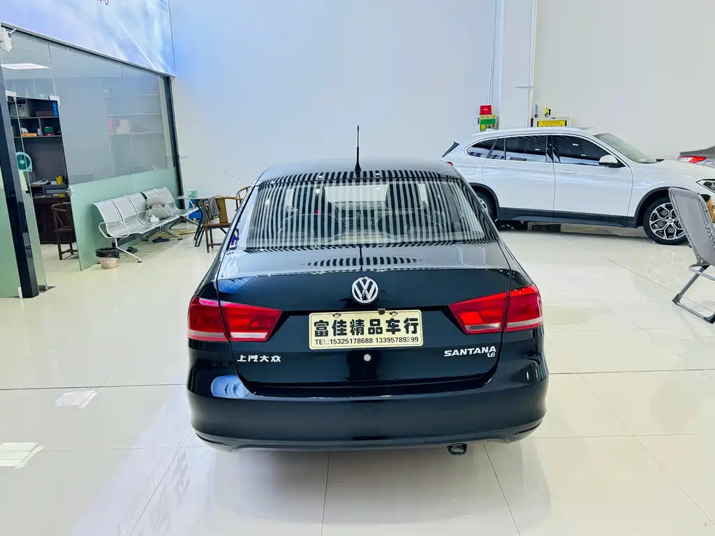 Volkswagen Santana — миниатюра 4