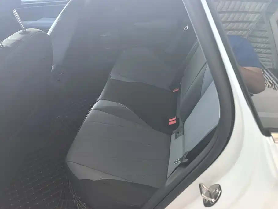Volkswagen Lavida — миниатюра 11