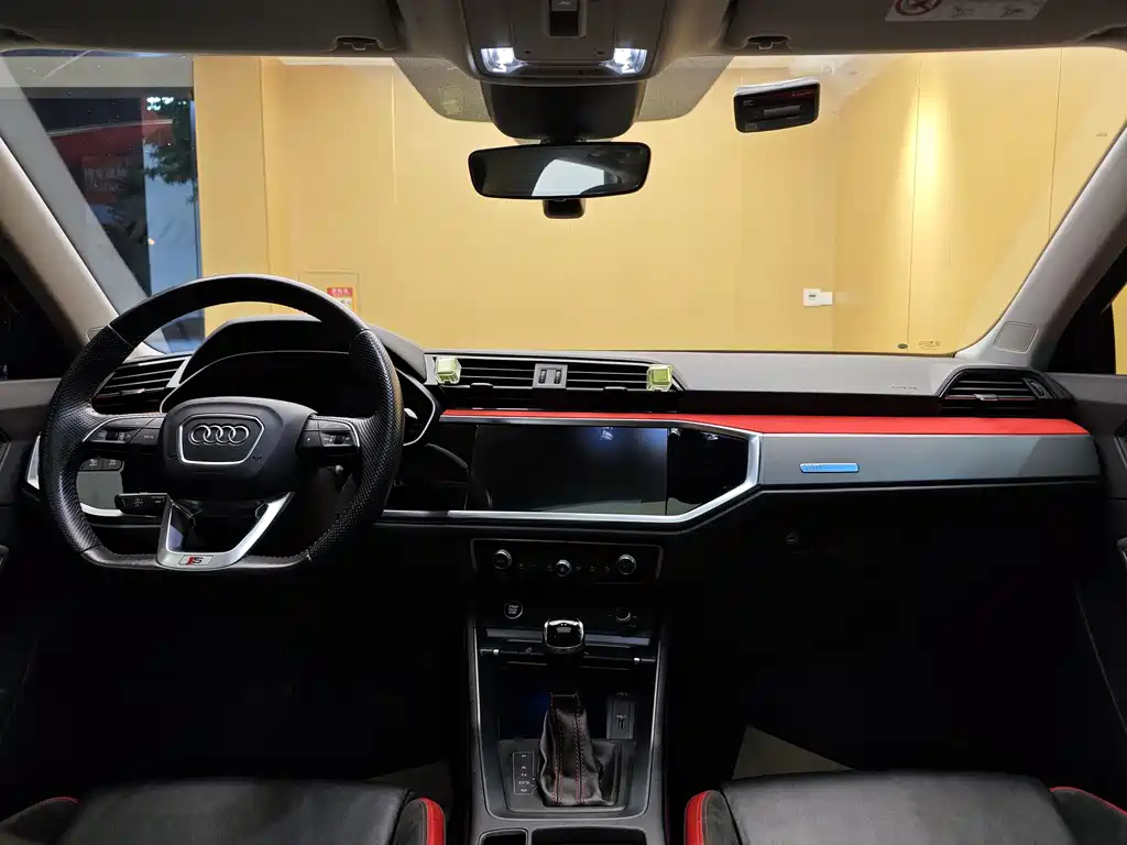 Audi Q3 Sportback 40 TFSI Fashion Type, фото 20