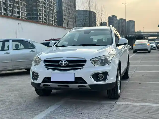 2014 Bestune X80