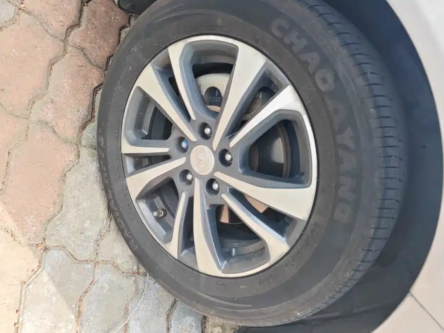 Changan Eado — миниатюра 6