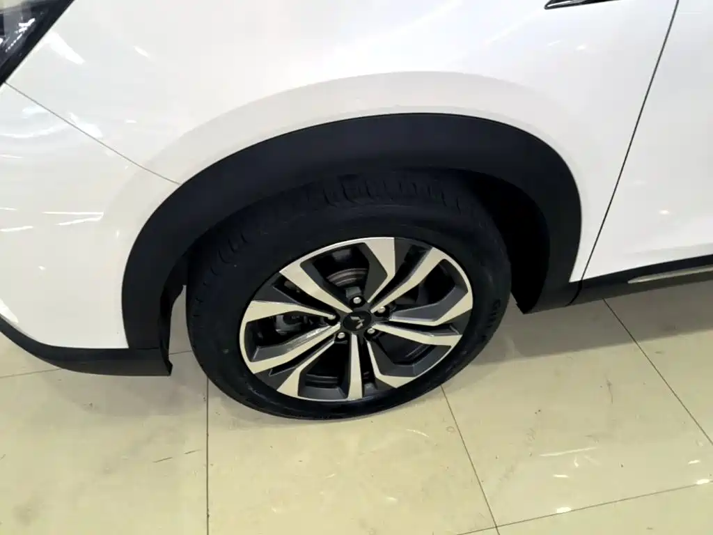 Wuling Xingchen — миниатюра 23