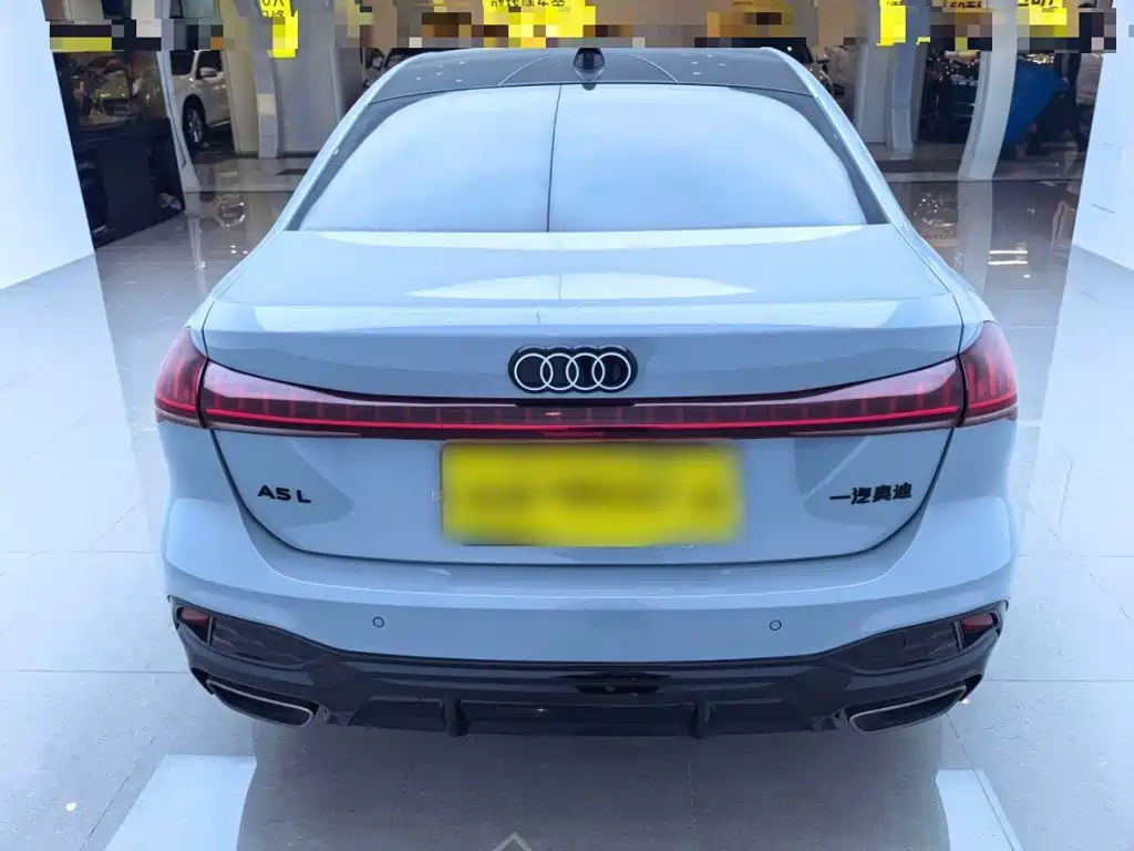 Audi Audi A5L — миниатюра 6
