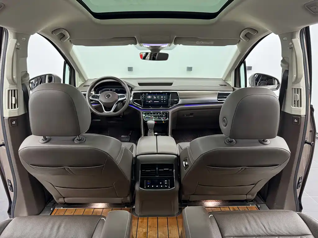 Volkswagen Viloran — миниатюра 9
