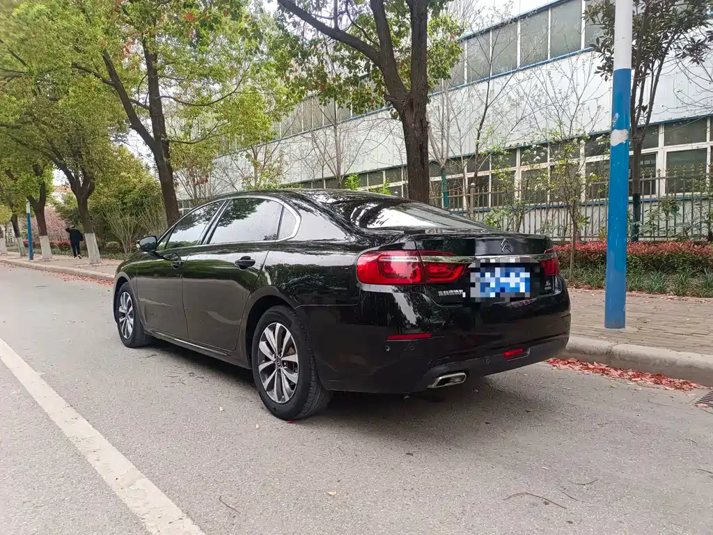 Citroen C6 — миниатюра 8