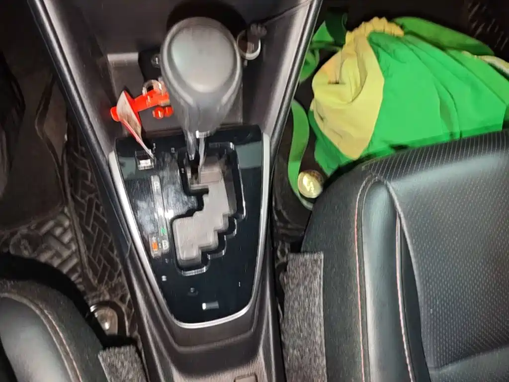 Toyota Yaris L — миниатюра 14