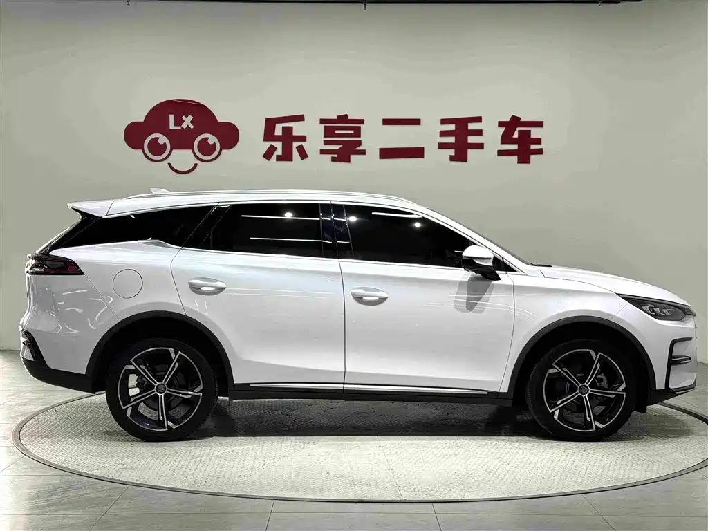 BYD Tang PHEV 2021 — фото 6