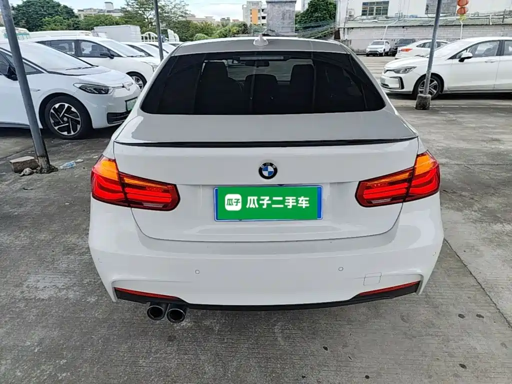 BMW 3 Series — миниатюра 6