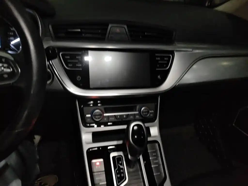 Geely Emgrand GS — миниатюра 6