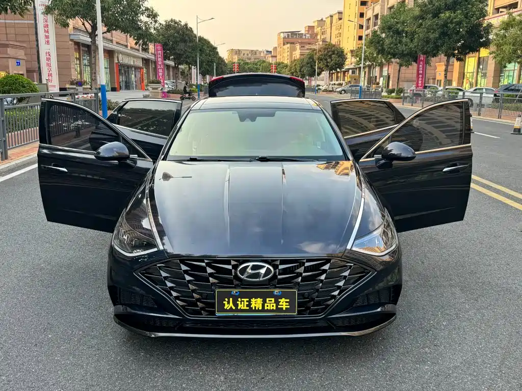 Hyundai Sonata — миниатюра 6