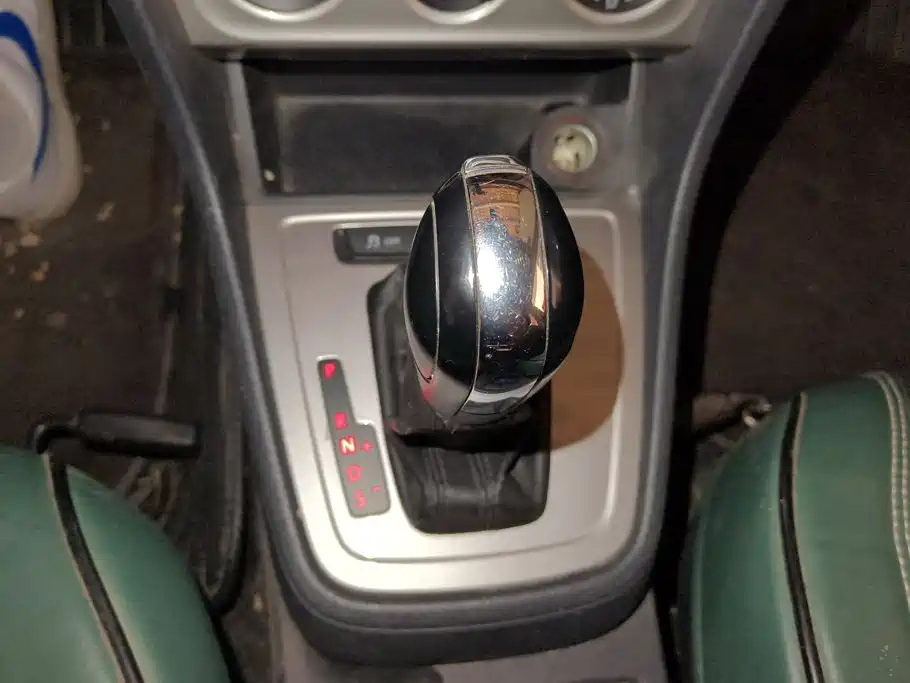 Volkswagen Lavida — миниатюра 16