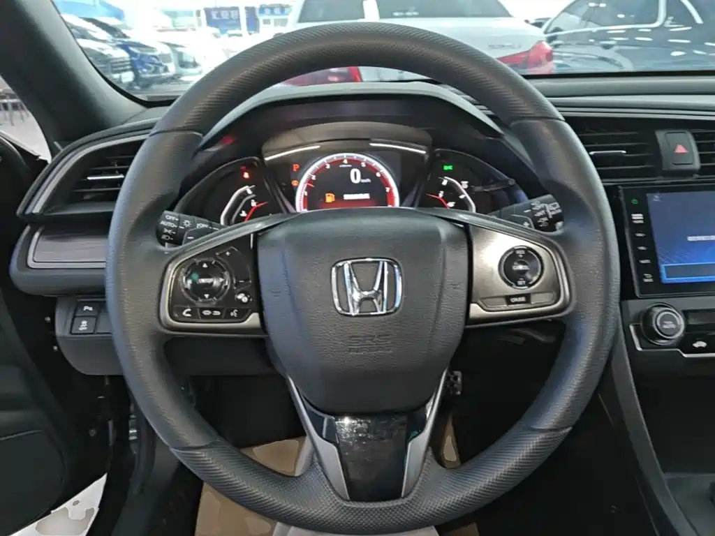 Honda Civic — миниатюра 11