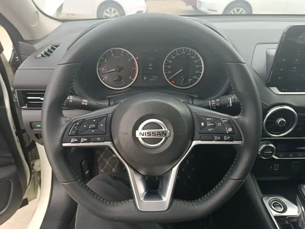 Nissan Sylphy — миниатюра 7