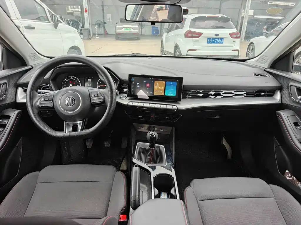 MG MG5 — миниатюра 8