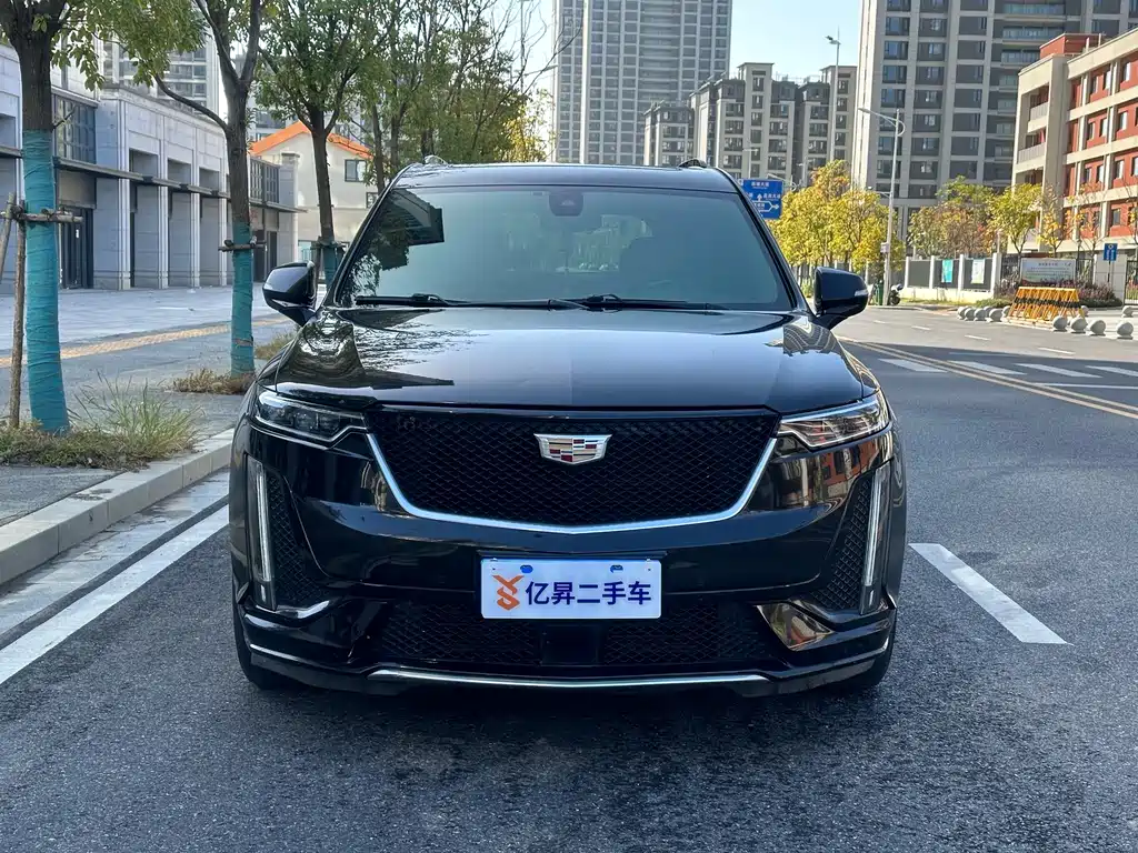 Cadillac XT6 2020 28T мест Luxury