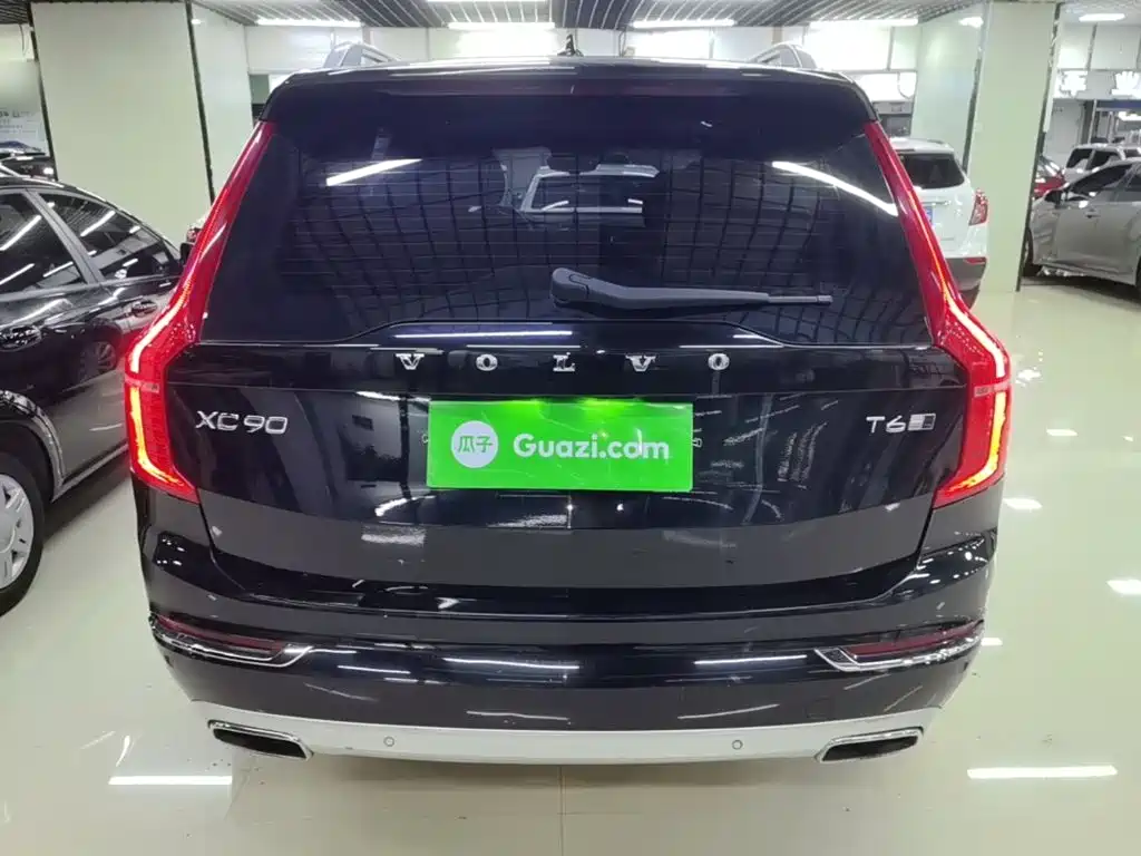 Volvo XC90 — миниатюра 6