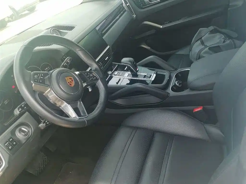 Porsche Cayenne 2019 Cayenne 3.0T