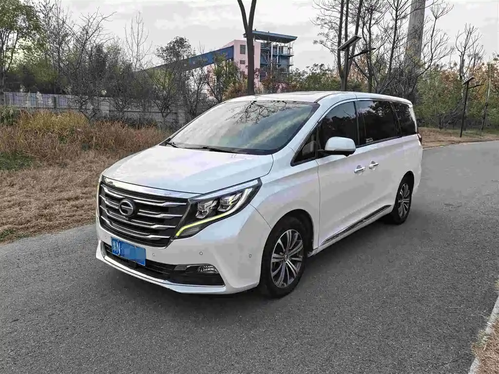 GAC TRUMPCHI M8